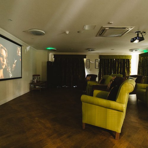 Hastings-Interior-09.jpg